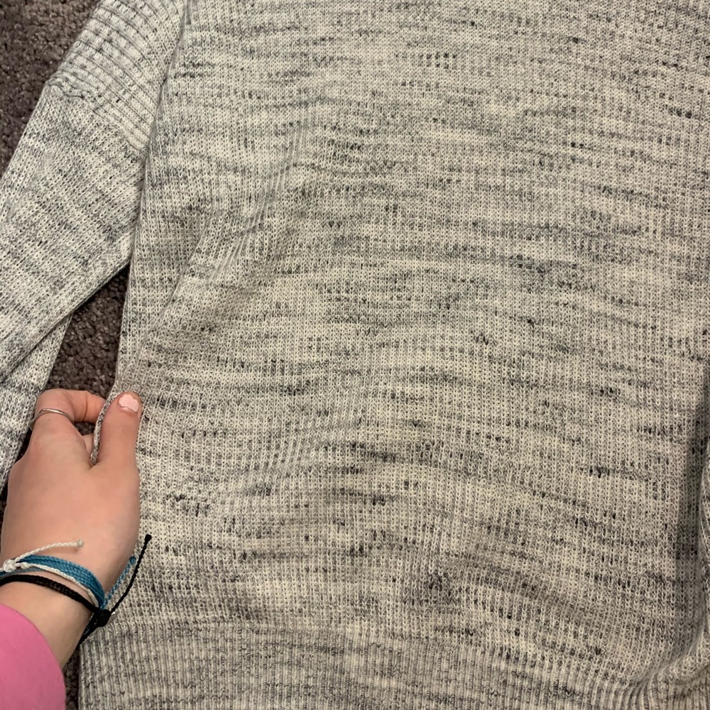 Sweater - Picture 3 of 8